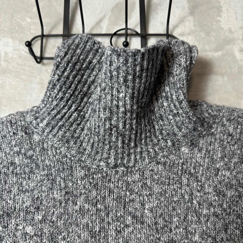 Forever 21 Men’s Gray Marled Turtleneck Sweater | Size XL | Cozy Knit
